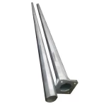 اعمده انارة ثماني الاضلاع طول 8 متر سمك 4 مم مع ذراع واحد انكر بولت شكل  J طول 600 مم قطر 20 مم مع قاعدة تثبيت  400 × 400  مم